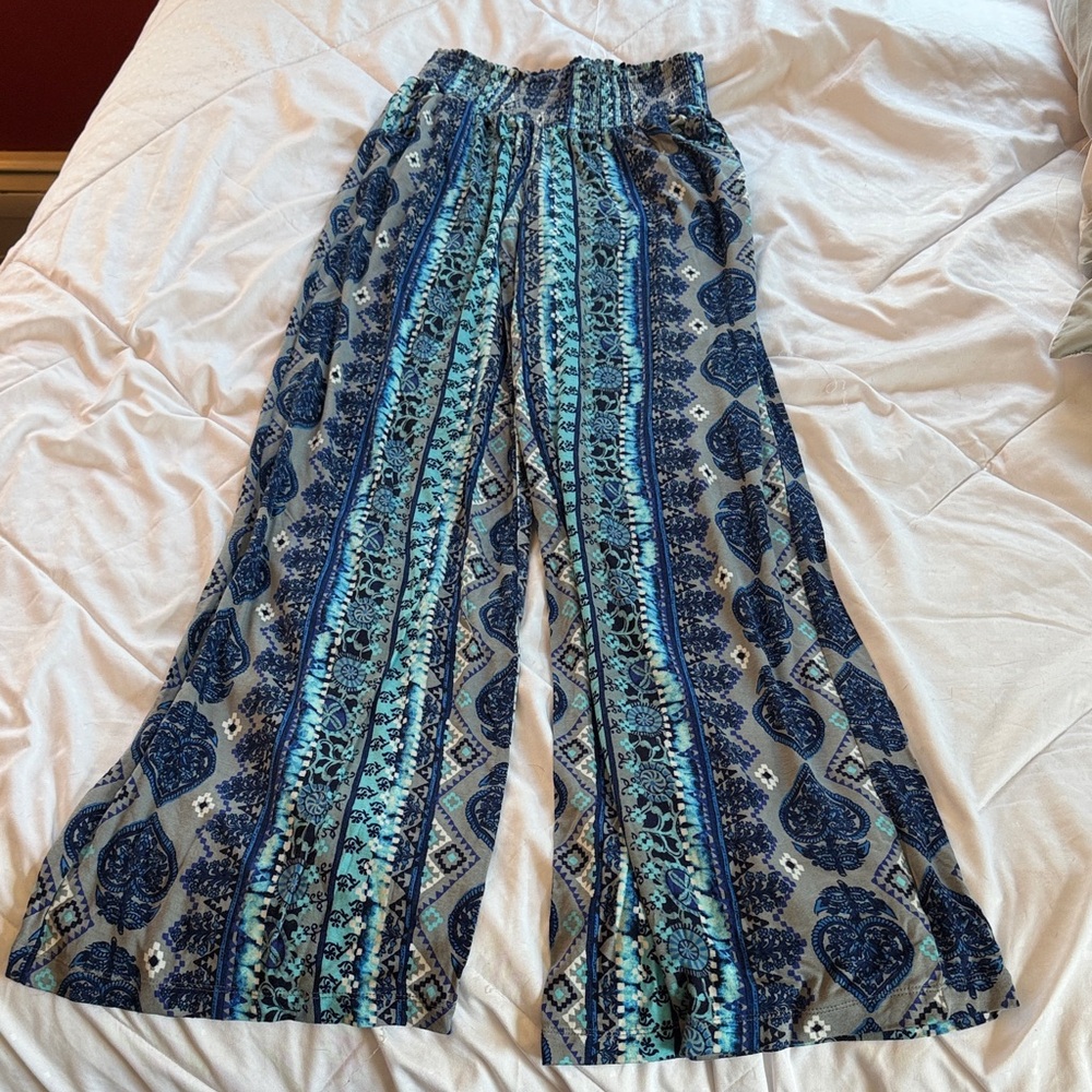 Mossimo Supply Co. Blue and White Patterned Wide Leg Pants